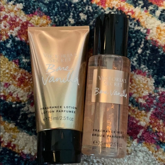 Victoria’s Secret bare vanilla mist & lotion set - Picture 1 of 4